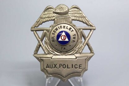US Civil Defense Aux Police Cap Badge - PA . FLU1721