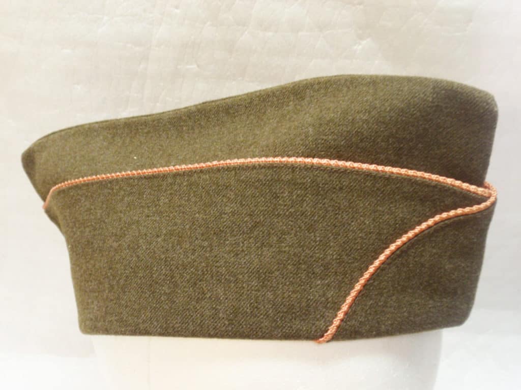 U.S. Army WW2 Garrison Cap . HU752cxb Time Traveler Militaria