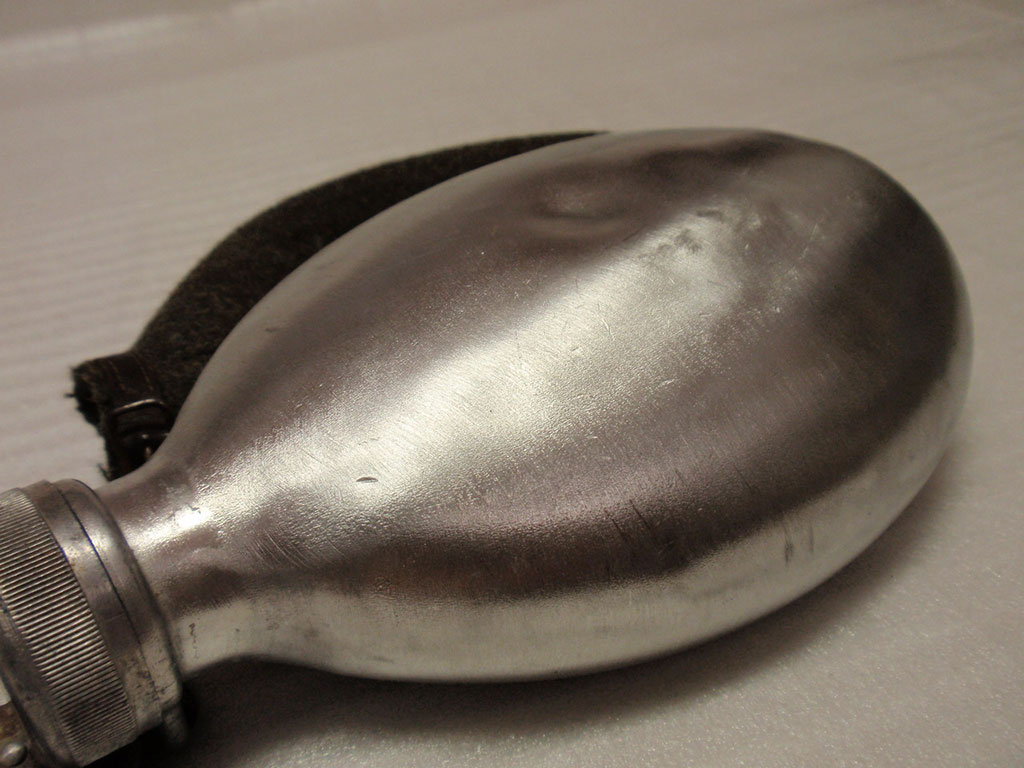 WW2 Era Canteen with Cover . IMM221 Time Traveler Militaria