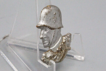 WW2 German Tinnie . PIN438 - Image 2