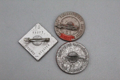 WW2 German Traffic Series Tinnies - Group of 3 . Pin1046 - Image 3