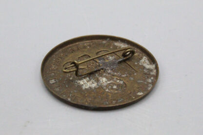 WW2 German War Against Hunger 1933-34 Tinnie . Pin1058 - Image 4