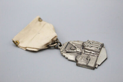 US 1938 Shooting Medal . MDU839 - Image 3