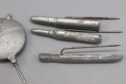 WW2 German group of five (5) WHW Series tinnies . PIN1073 - Image 3