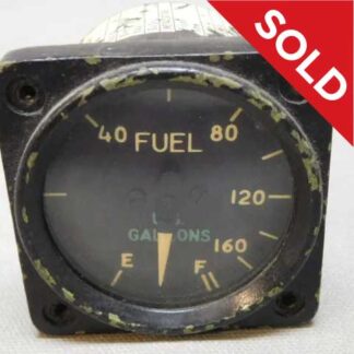 SOLD US WW2 Fuel level aircraft gauge . FLU1374