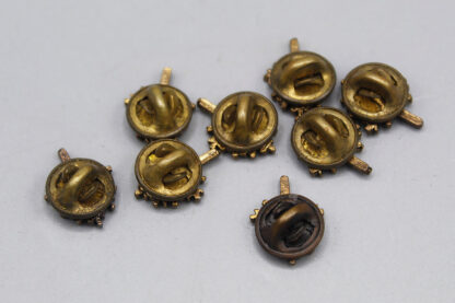 Group of Eight (8) small pins Tree Design - FLU3149 - Image 3