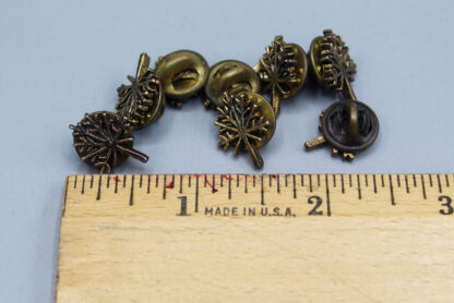 Group of Eight (8) small pins Tree Design - FLU3149 - Image 4