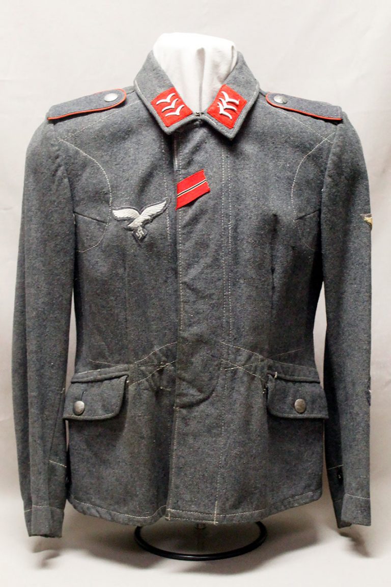 WW2 German Luftwaffe Flak EM FliegerBluse . U562 Time Traveler Militaria