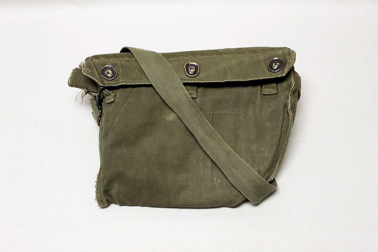 Us Army M9a1 Field Protective Mask Bag With Strap Flu3175 Time Traveler Militaria