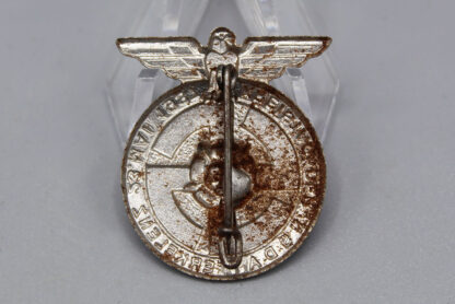 WW2 German Kreistag 1937 Tinnie . PIN914 - Image 3