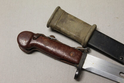 AKM type I Bayonet . DW135 - Image 2