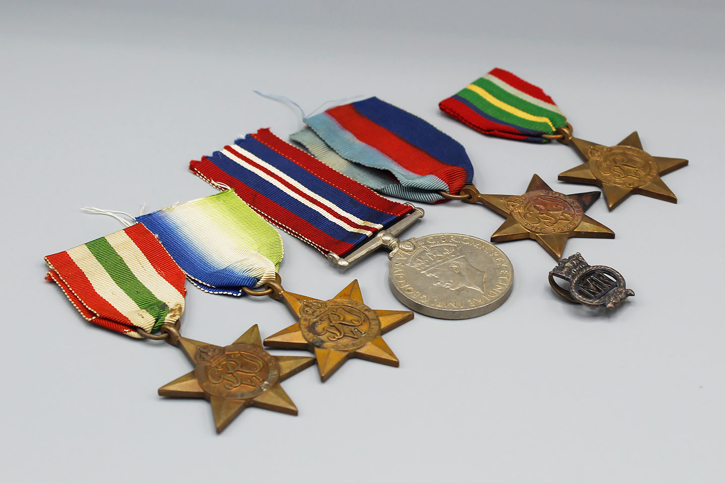 British WW2 Group of Medals w/Soviet Medal . BM297 - Time Traveler ...