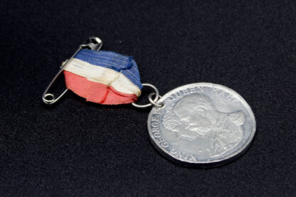 British 1935 Silver Jubilee Medal King George V . BM485 - Image 2