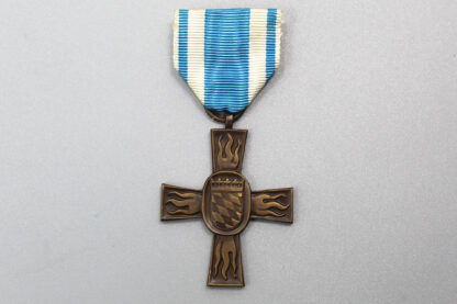 Bavarian 25 yr Fire Service Merit Cross - Post-ww2 . GO4978C