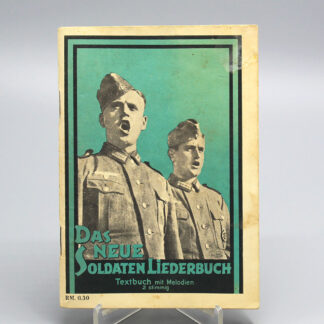 WW2 German Small Song Book . GD860