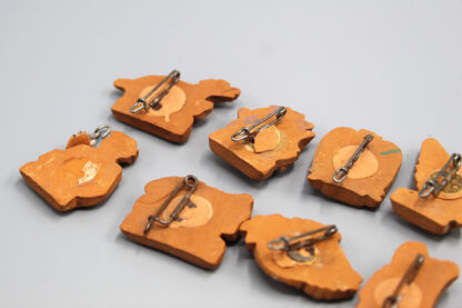 WW2 German Clay Star Series Donation Tinnie Group . PIN456 - Image 7