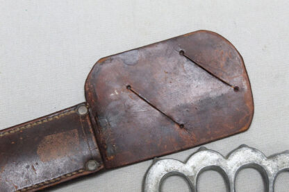 US WW2 Large Knuckle Knife - Book Published . DWU1009 - Image 2