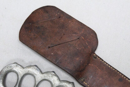 US WW2 Large Knuckle Knife - Book Published . DWU1009 - Image 7