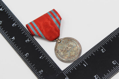 WW2 Japanese Red Cross Medal in Box . NNJ253 - Image 6