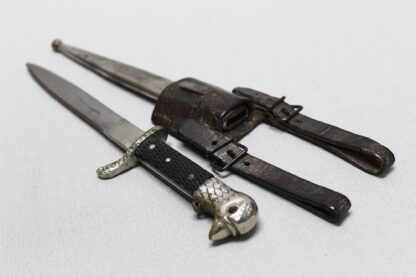 WW2 Royal Romanian Army Officer Dagger with hanger . D509 - Image 4