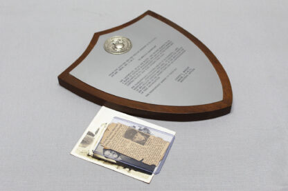 USMC Boxing Plaque with Papers . FLU1561 - Image 2