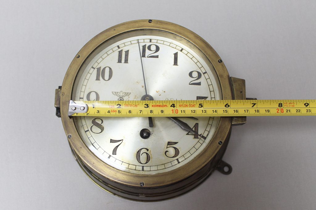 WW2 German Kriegsmarine UBoat Clock . SP131 Time Traveler Militaria