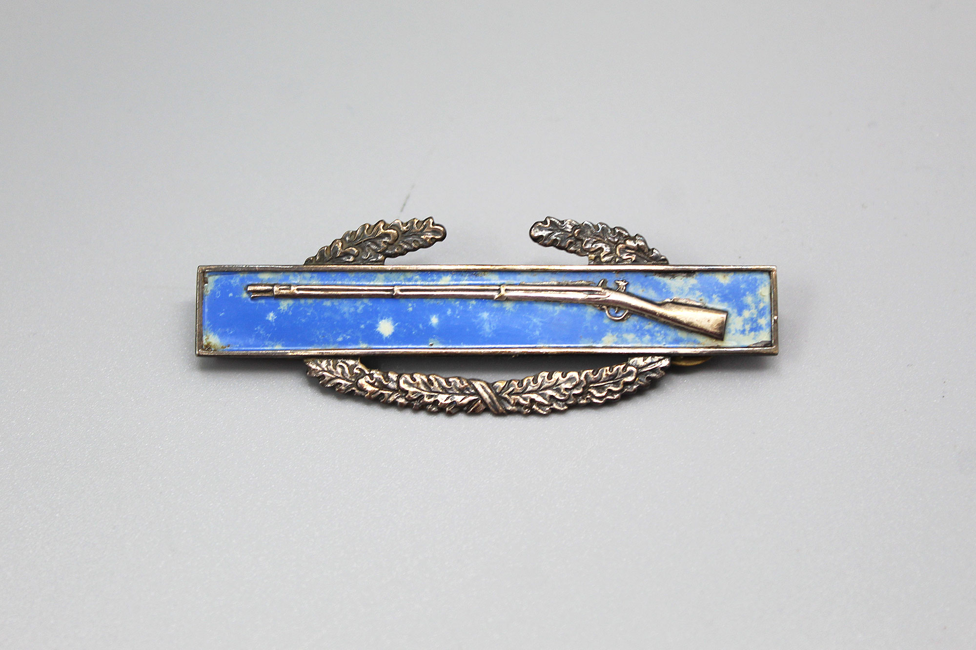 Us army combat infantryman badge cib sterling stain damage