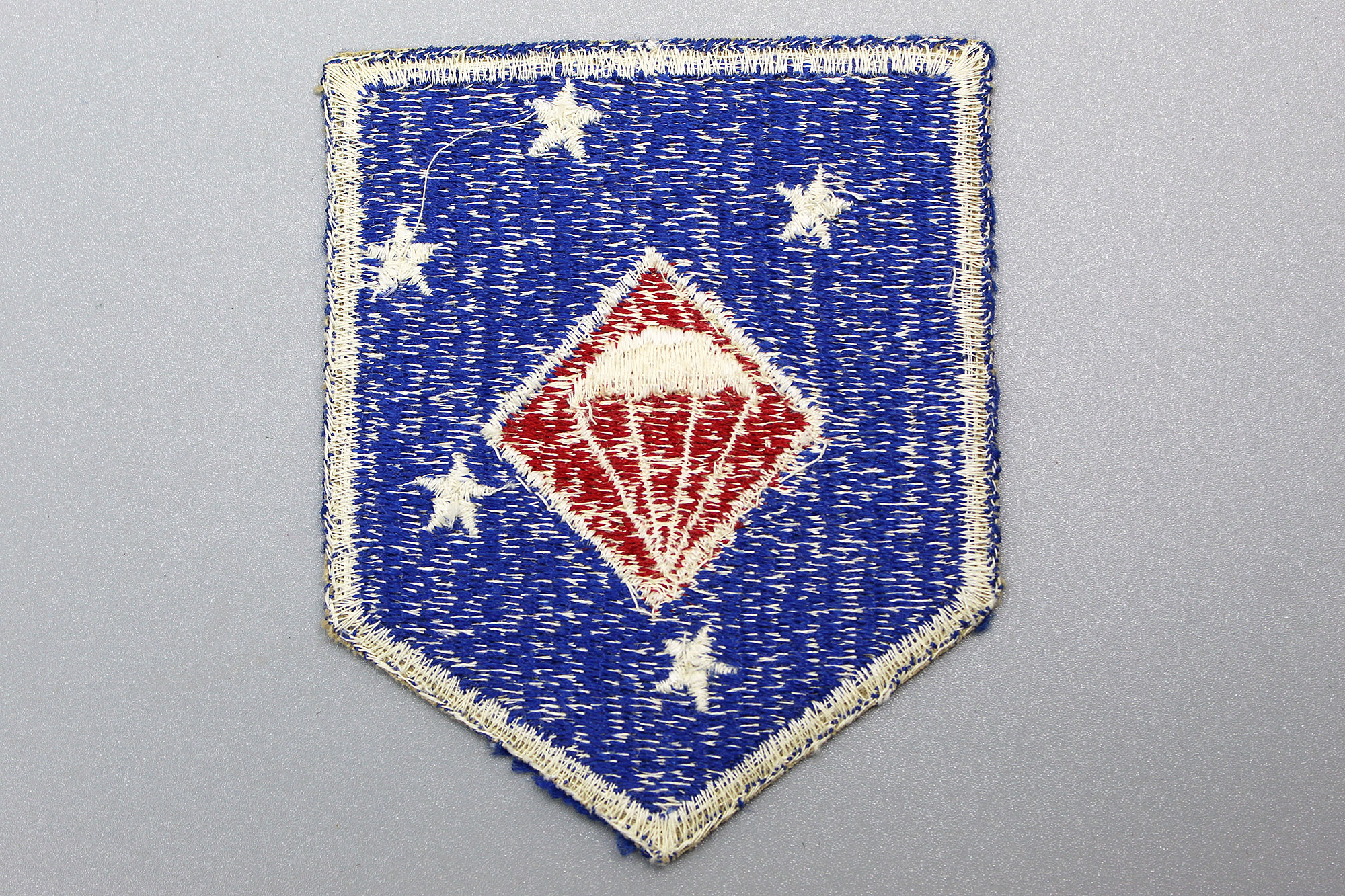 Original U.S. Early WWII USMC Patch Set: Paramarine 1st Parachute