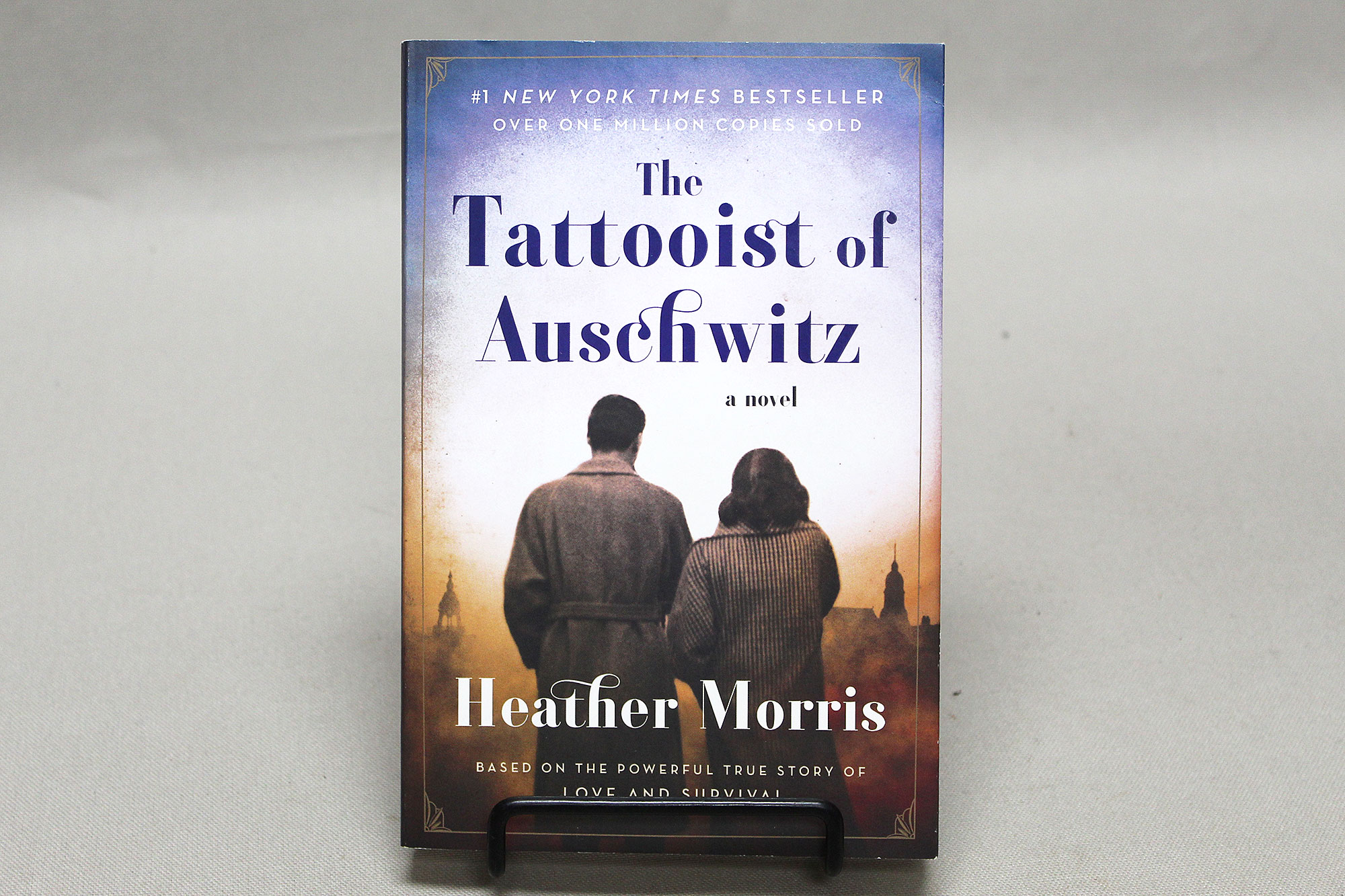 US Book The Tattooist of Auschwitz by Heather Morris . BOOK115 - Time