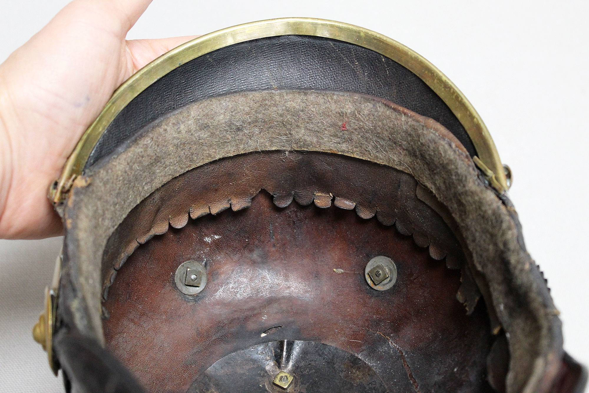 Prussian NCO/Officer Artillery Kugelhelm . HGi242 - Image 12