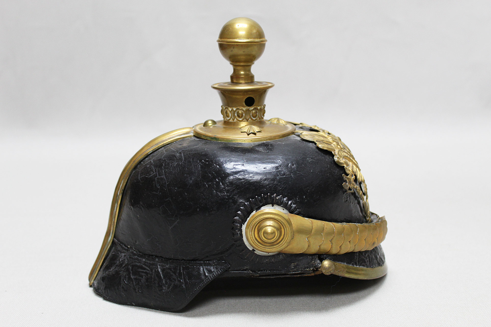 Prussian NCO/Officer Artillery Kugelhelm . HGi242 - Image 8