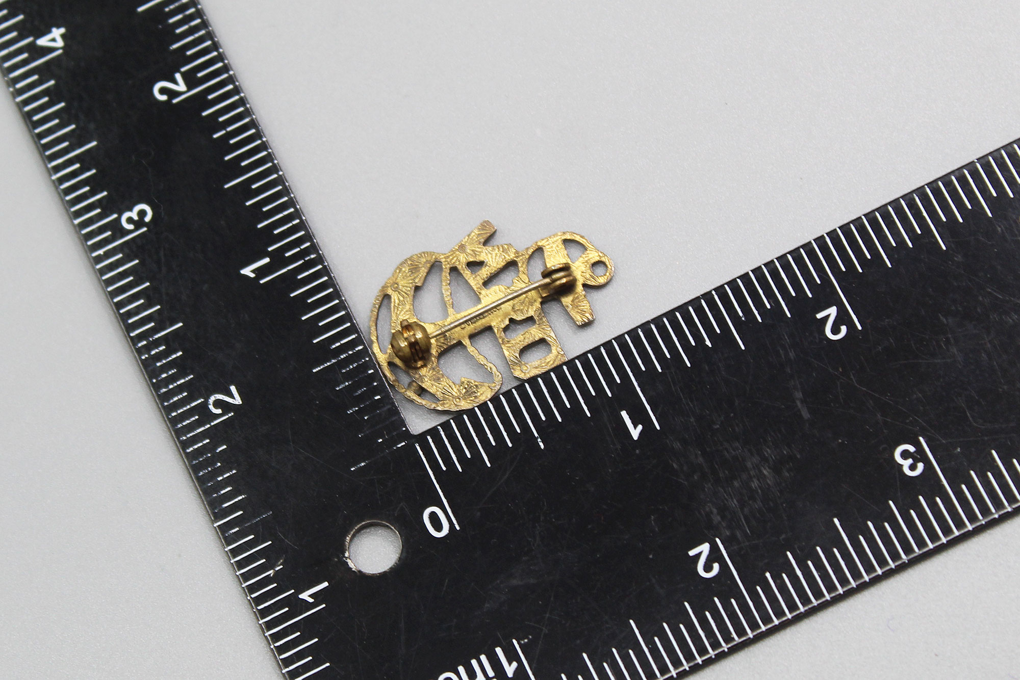 WW2 USN CPO Small Pin - Sterling . FLU3654 - Time Traveler Militaria