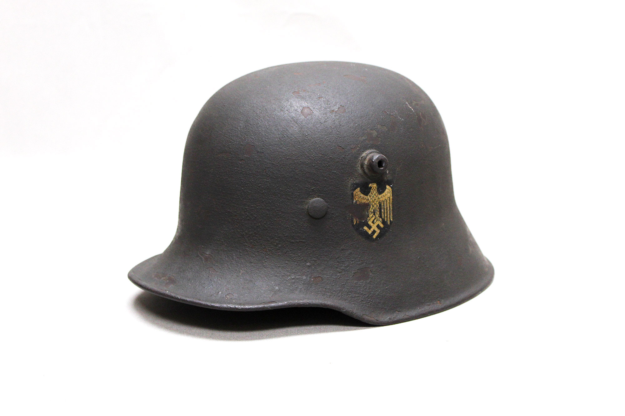 WW2 German Army M18 Helmet . HG4060cxdw Time Traveler Militaria