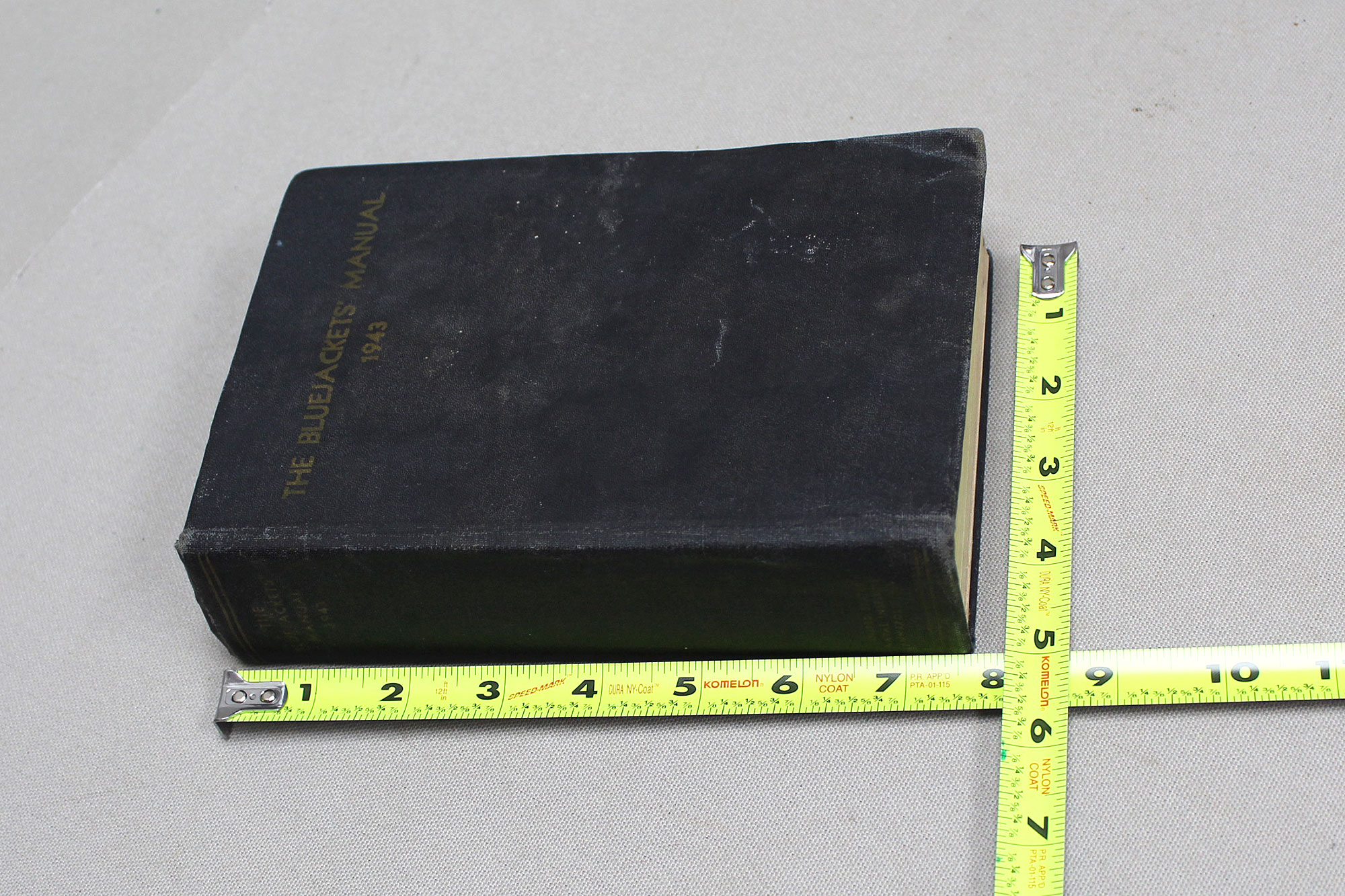 US Navy 1943 Blue Jackets Manual . FLU3714 Time Traveler Militaria