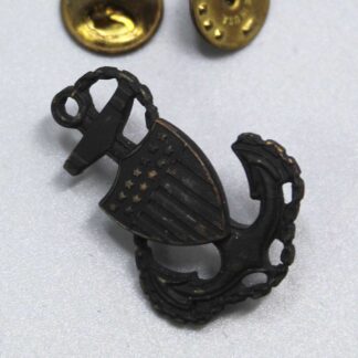 US Coast Guard CPO Hat Badge . FLU1015