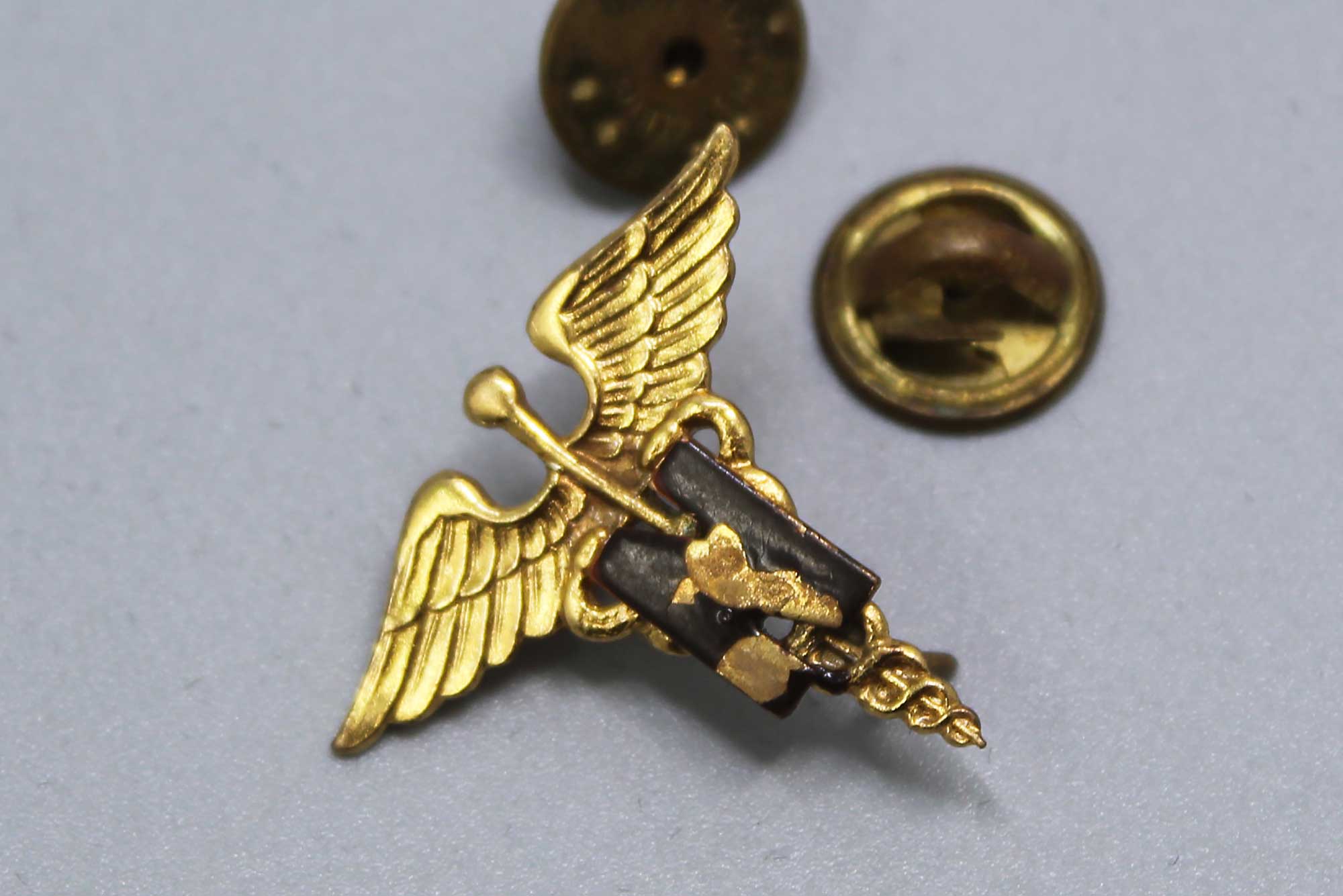 Amazon.com: EagleEmblems P14838 PIN-Army,Medic,Caduceus (GLD