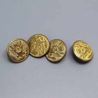 US WW2 Group of Army Large Buttons 1 1/8 Inch . FLU4785