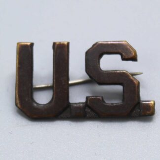US WW1 Army Officer Collar Insignia . FLU832