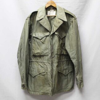 US Army M-1943 Combat Field Jacket 36R Named . UA1257