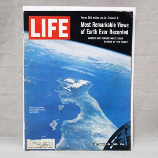 LIFE Magazine September 24, 1965 . BOOK223