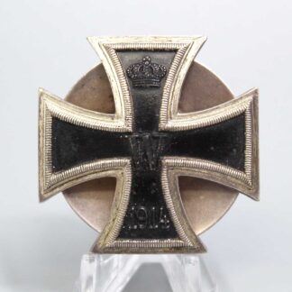 WW1 German Iron Cross Screw Back . GO5085
