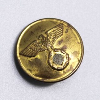 WW2 German NSDAP Tunic Button . EFL2652