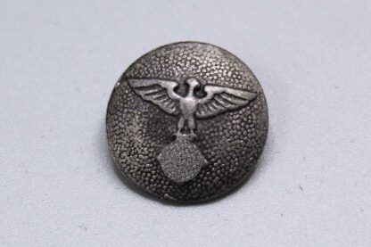 WW2 German Eagle Button . EFL4741