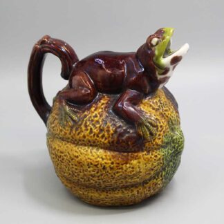 Vintage Ceramic Lizard Teapot . ANT215