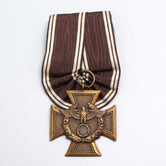 WW2 German Customs and Border Service Medal on NSDAP Ribbon . GO6169