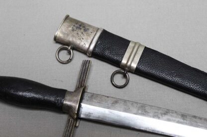 WW2 German RLB Officer 2nd Model Dagger . D946 - Image 9