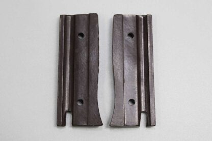 WW2 German K98 Bayonet Grip Plate Pair (Replacement) . BAYO656 - Image 2