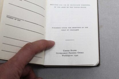 US Army 1941 New Testament Protestant Version . FLU4805b - Image 3