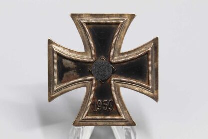 WW2 German Iron Cross 1st Class Marked 107 . GO5125