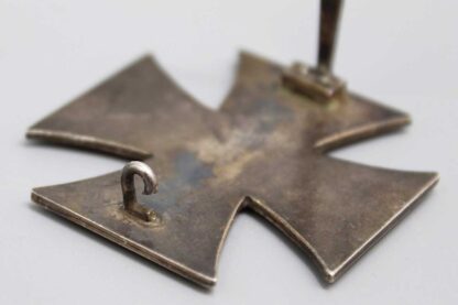 WW2 German Iron Cross 1st Class Marked 107 . GO5125 - Image 5